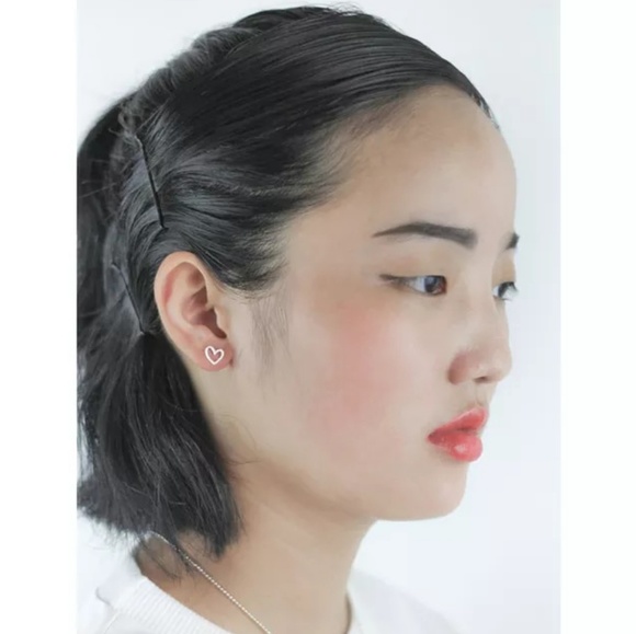 .925 Sterling Silver Hollow Heart Minimalist - Picture 2 of 4